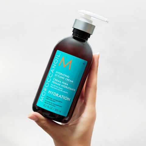 Moroccanoil Styling Hydrating Cream 300ml Moroccanoil Styling Hydrating Cream 300ml