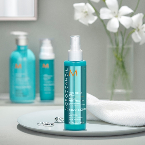 Moroccanoil Frizz Shield Spray (2) Moroccanoil Frizz Shield Spray (2)