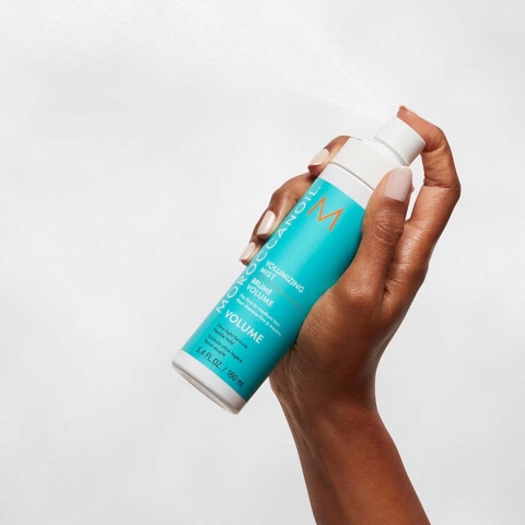 Moroccanoil Volumizing Mist sprej za volumen kose (8) Moroccanoil Volumizing Mist sprej za volumen kose (8)