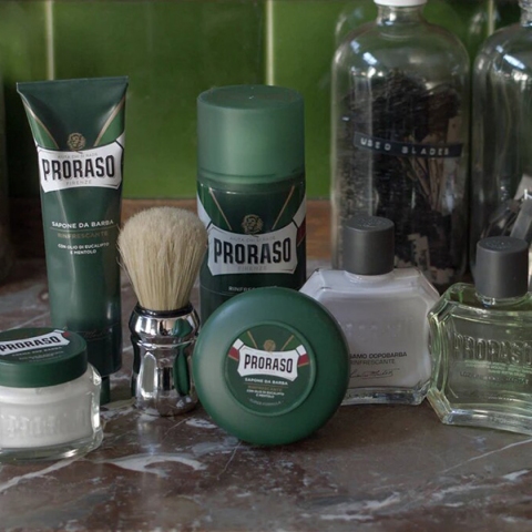 Proraso Refresh pena za brijanje za normalnu kozu Proraso Refresh pena za brijanje za normalnu kozu