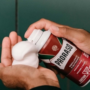 Proraso pena za brijanje jake brade nourishing 300ml Proraso pena za brijanje jake brade nourishing 300ml