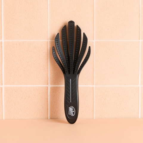 Go green Curl Detangling Brush Black cetka za kone Go green Curl Detangling Brush Black cetka za kone