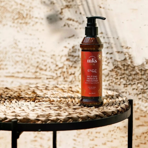 MKS eco ENDZ kremasti serum za ispucale krajeve kose 118ml MKS eco ENDZ kremasti serum za ispucale krajeve kose 118ml