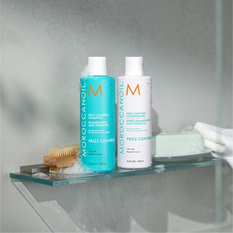 Moroccanoil Frizz Control šampon i kondicioner Moroccanoil Frizz Control šampon i kondicioner